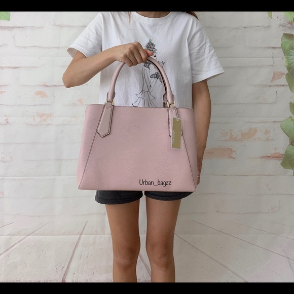 Michael Kors Kimberly Large EW Satchel - Picture 5 of 9